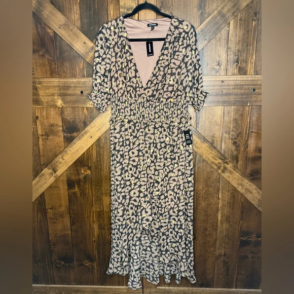 NEW Express Animal Print High Low Chiffon Dress Women’s Size L - Picture 2 of 9